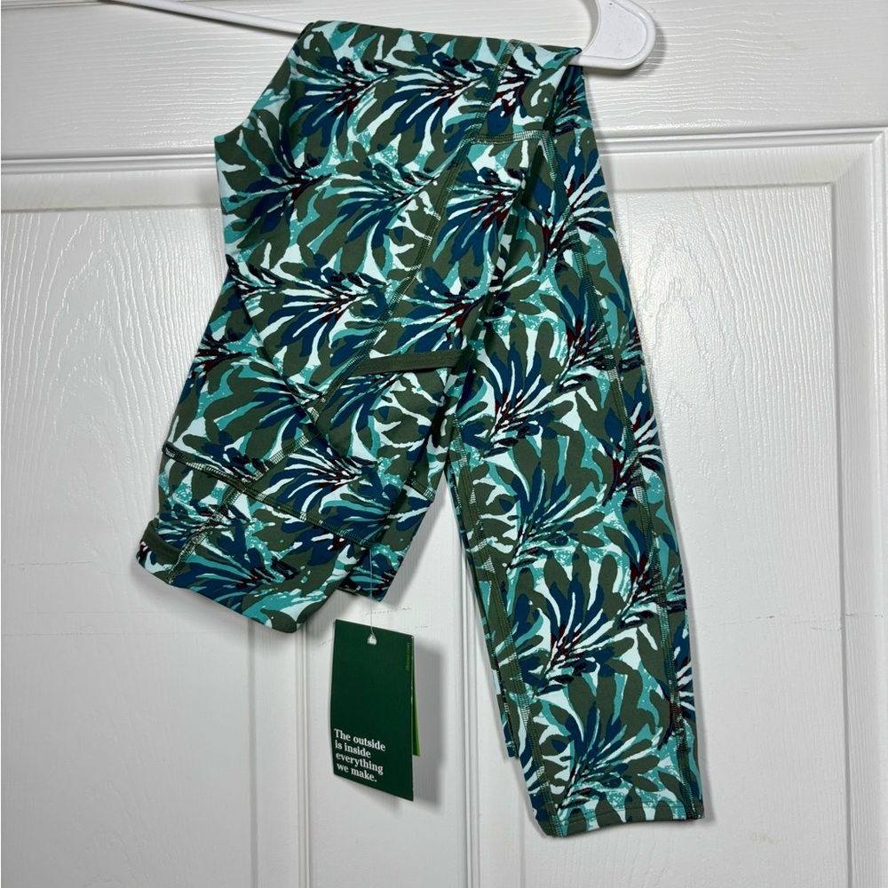 L.L. Bean Leaf Print Leggings - Green and Blue